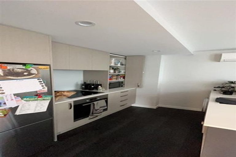 Photo of property in 2/5 Ebor Street, Te Aro, Wellington, 6011