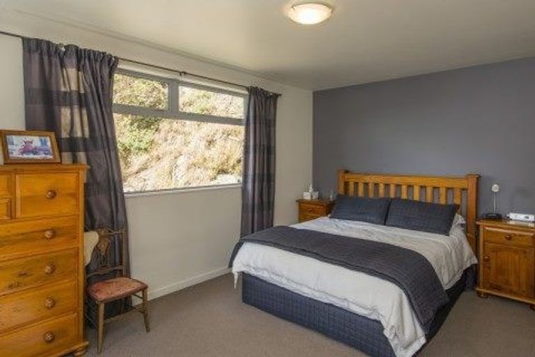 Photo of property in 14 Glamorgan Street, Northland, Wellington, 6012