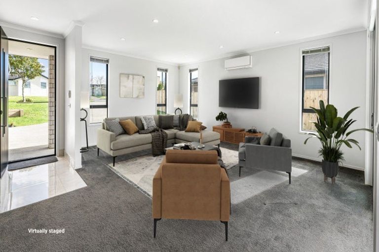 Photo of property in 15 Pyne Crescent, Pokeno, 2402