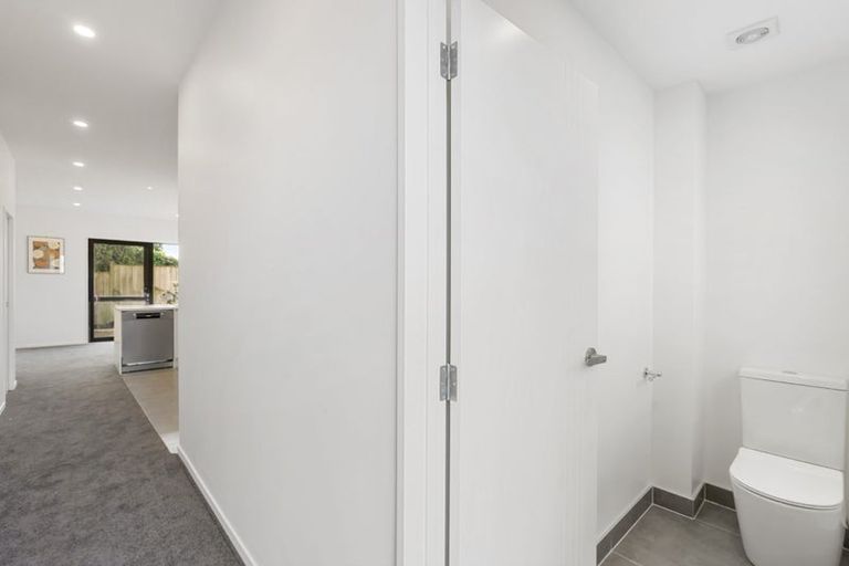 Photo of property in 31 Goodwin Drive, Rosehill, Papakura, 2113