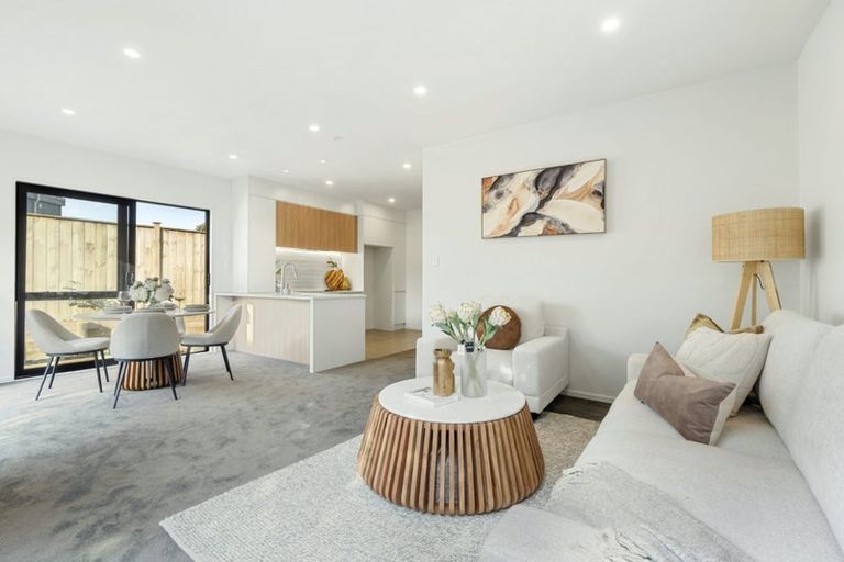 Photo of property in 31 Goodwin Drive, Rosehill, Papakura, 2113