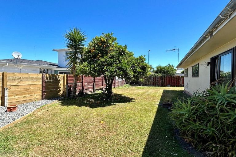 Photo of property in 150b Gloucester Street, Taradale, Napier, 4112
