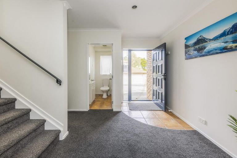 Photo of property in 9 Murrayfield Lane, Manurewa, Auckland, 2105