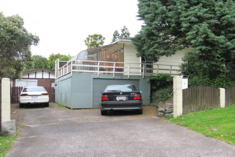 Photo of property in 3 Benita Place, Sunnyvale, Auckland, 0612