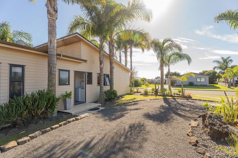 Photo of property in 4 Clipper Place, Whitianga, 3510