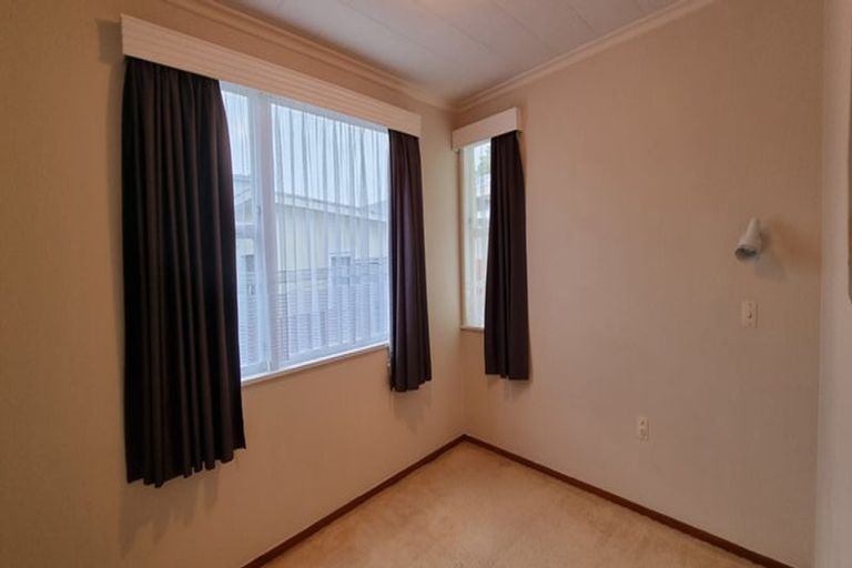 Photo of property in 707 Pioneer Highway, Takaro, Palmerston North, 4412