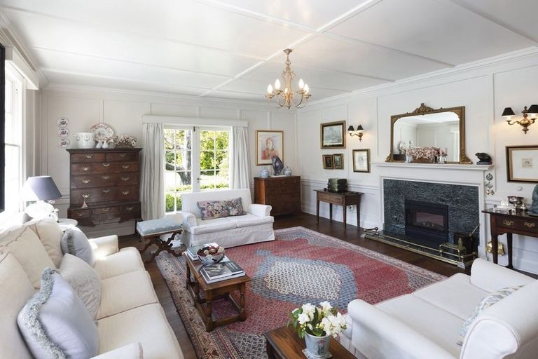 Photo of property in 54 Fendalton Road, Fendalton, Christchurch, 8014