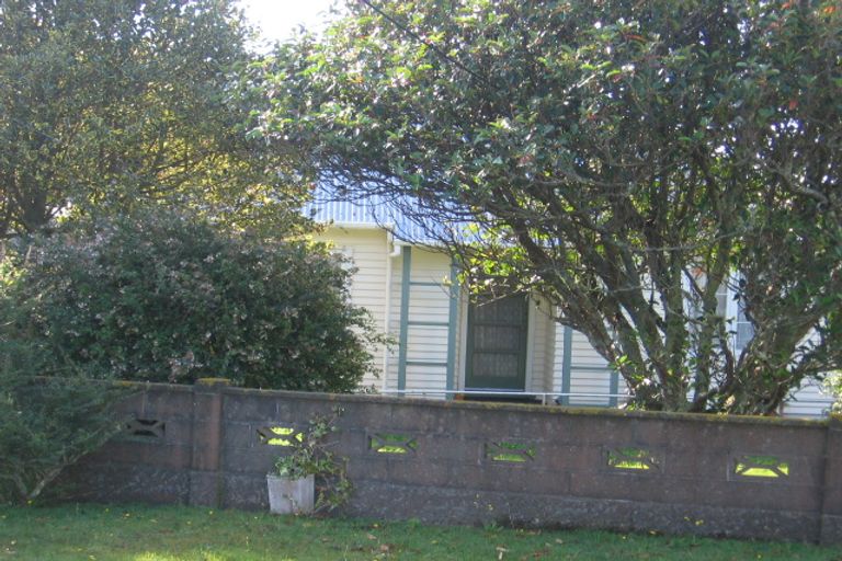 Photo of property in 12 Kipling Street, Johnsonville, Wellington, 6037