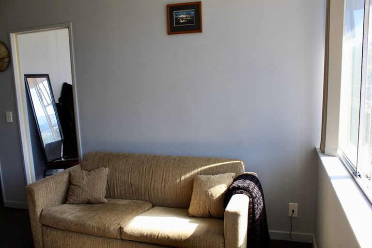 Photo of property in Terrace Tower Apartments, 7e/126 The Terrace, Wellington Central, Wellington, 6011