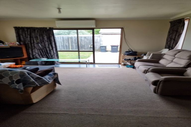 Photo of property in 2/5 Pegasus Avenue, North New Brighton, Christchurch, 8083