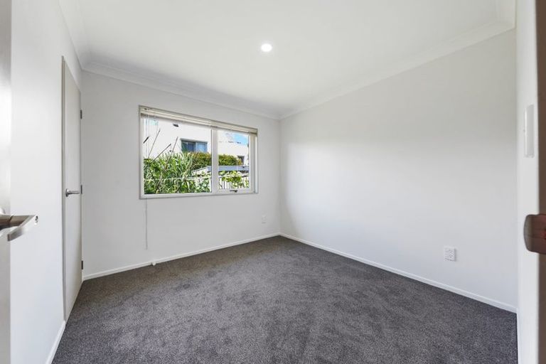 Photo of property in 67a Avenue Road, Otahuhu, Auckland, 1062