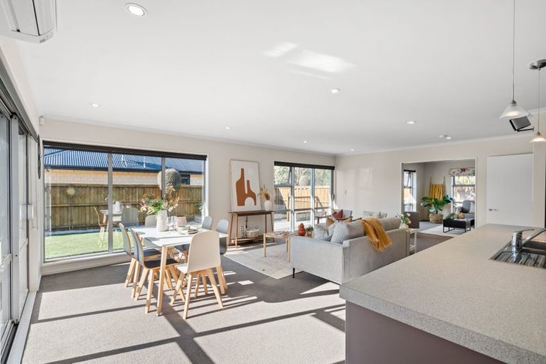 Photo of property in 6 Mimosa Lane, Yaldhurst, Christchurch, 8042