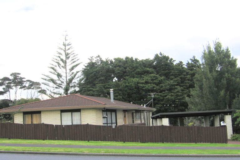 Photo of property in 9 Eugenia Rise, Totara Heights, Auckland, 2105