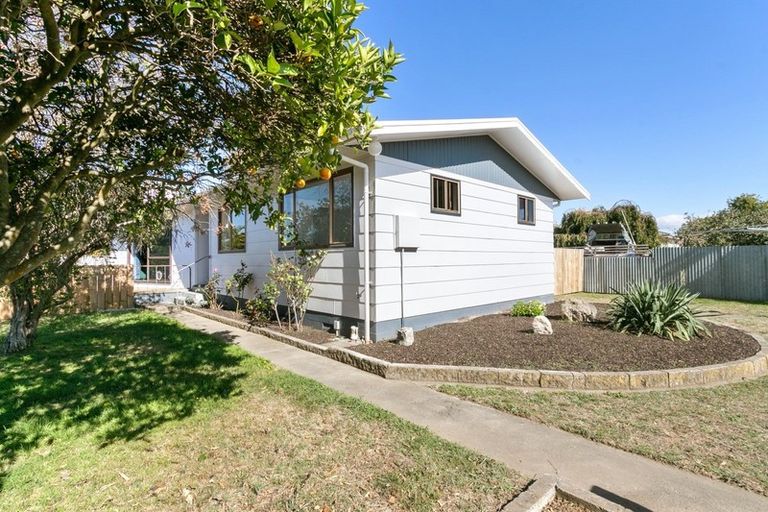 Photo of property in 33 Montrose Street, Flaxmere, Hastings, 4120