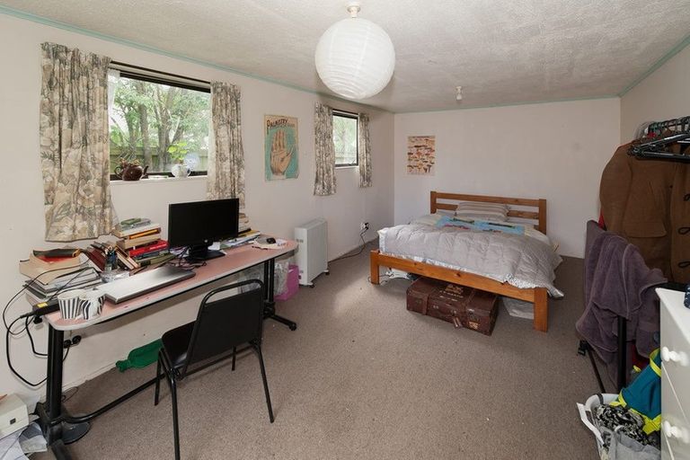 Photo of property in 28 Auburn Avenue, Upper Riccarton, Christchurch, 8041