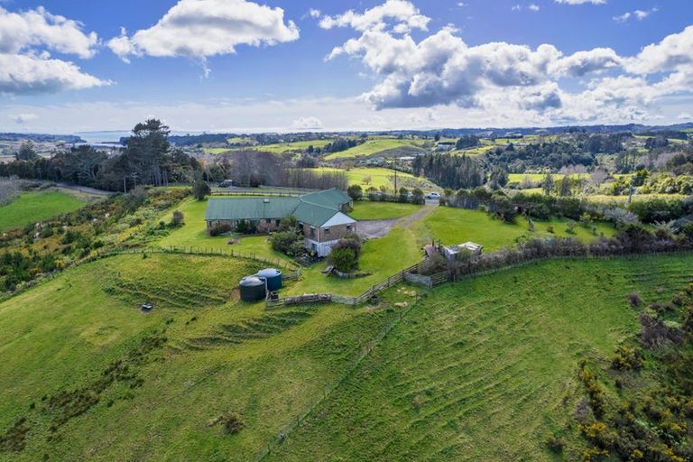Photo of property in 91 Trig Road, Whitford, Howick, 2571