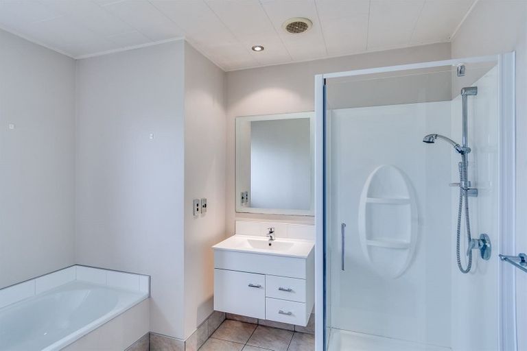 Photo of property in 5 Clement Place, Greenmeadows, Napier, 4112