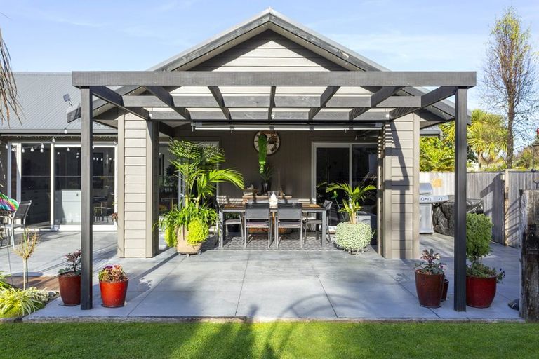 Photo of property in 21 Stewart Glen, Acacia Bay, Taupo, 3385