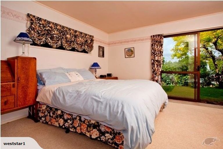 Photo of property in 31 Kenmure Avenue, Forrest Hill, Auckland, 0620