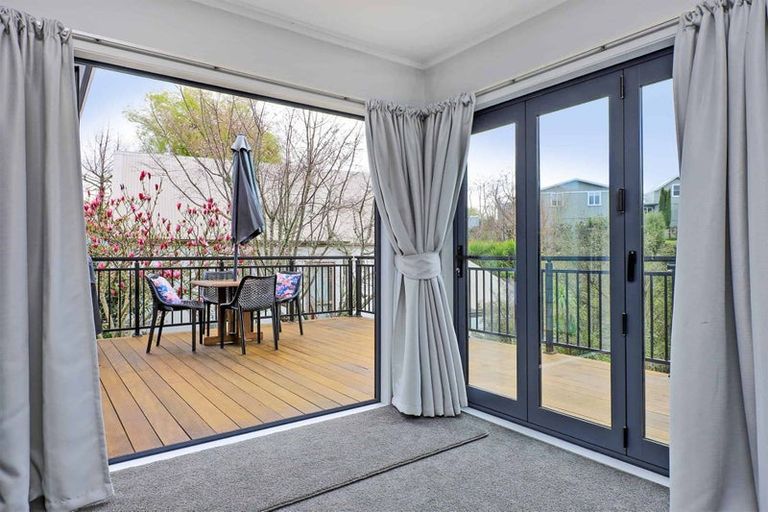 Photo of property in 8a Busby Place, Havelock North, 4130