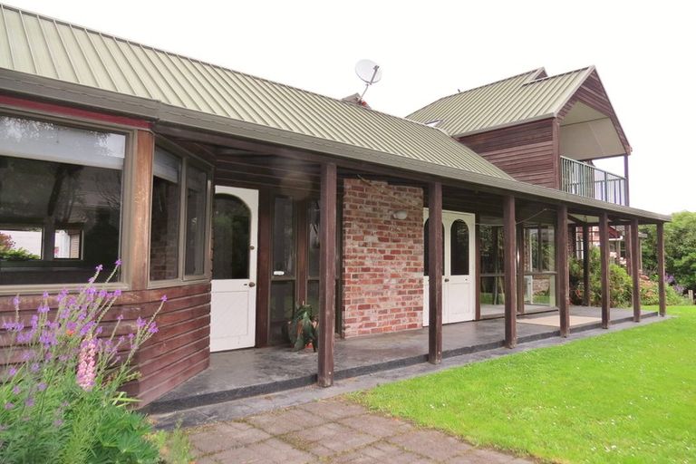 Photo of property in 16 Rearsby Drive, Halswell, Christchurch, 8025