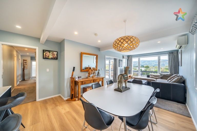 Photo of property in 27 Wyndrum Avenue, Waterloo, Lower Hutt, 5011