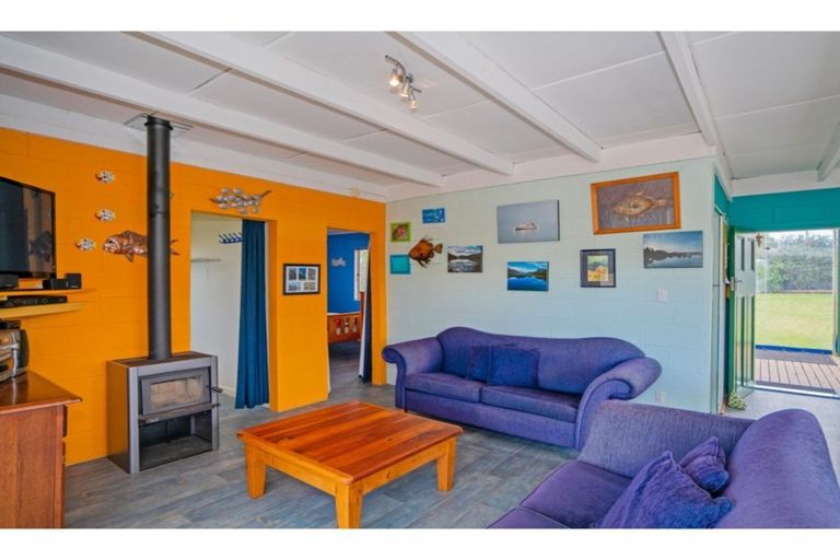 Photo of property in 196 Cook Drive, Whitianga, 3510