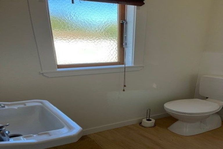 Photo of property in 121 Cook Street, West End, Palmerston North, 4410