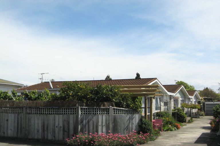 Photo of property in 3/68 Tasman Street, The Wood, Nelson, 7010