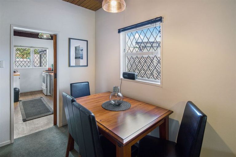 Photo of property in 1/20 Frankmoore Avenue, Johnsonville, Wellington, 6037