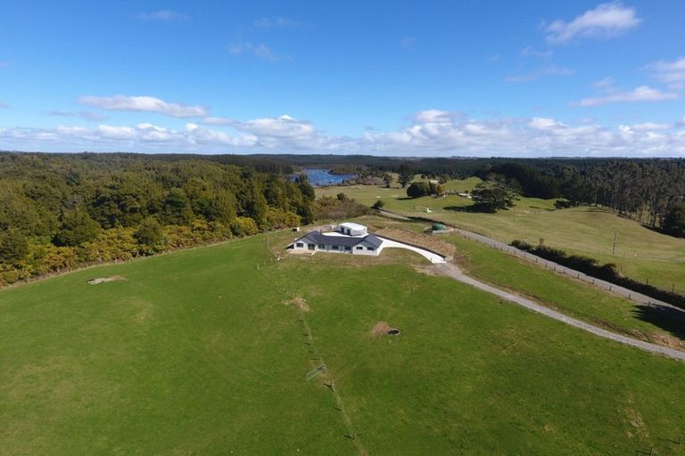 Photo of property in 65 Lagoon Road, Hamurana, Rotorua, 3096
