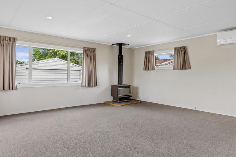 Photo of property in 50 Taupo View Road, Taupo, 3330
