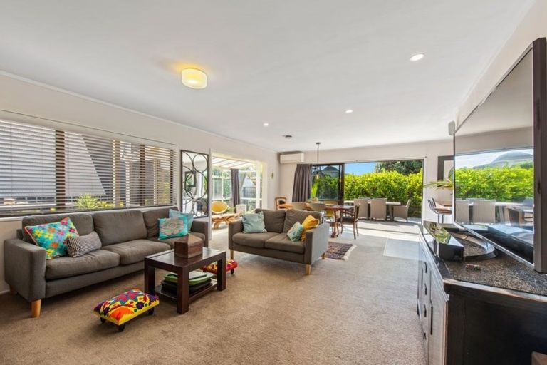 Photo of property in 46 Oceanbeach Road, Mount Maunganui, 3116