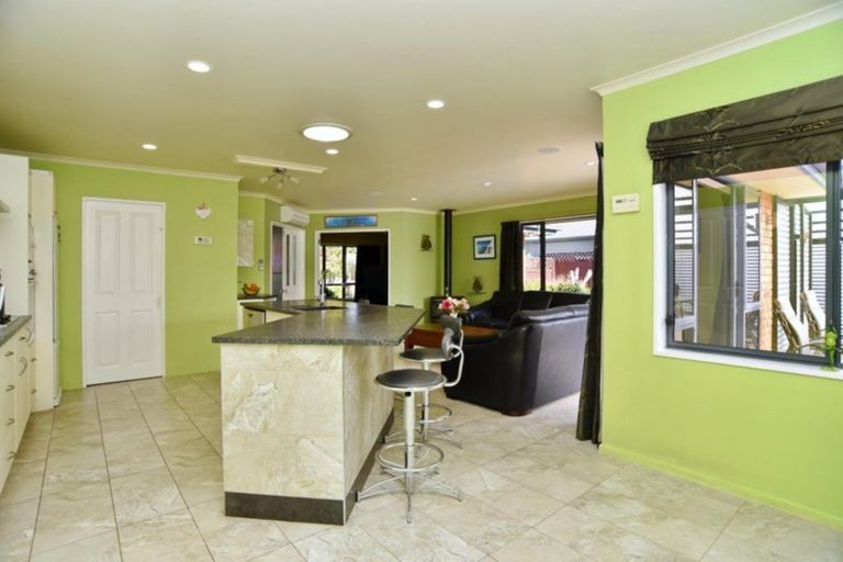 Photo of property in 17 Styx River Place, Spencerville, Christchurch, 8083