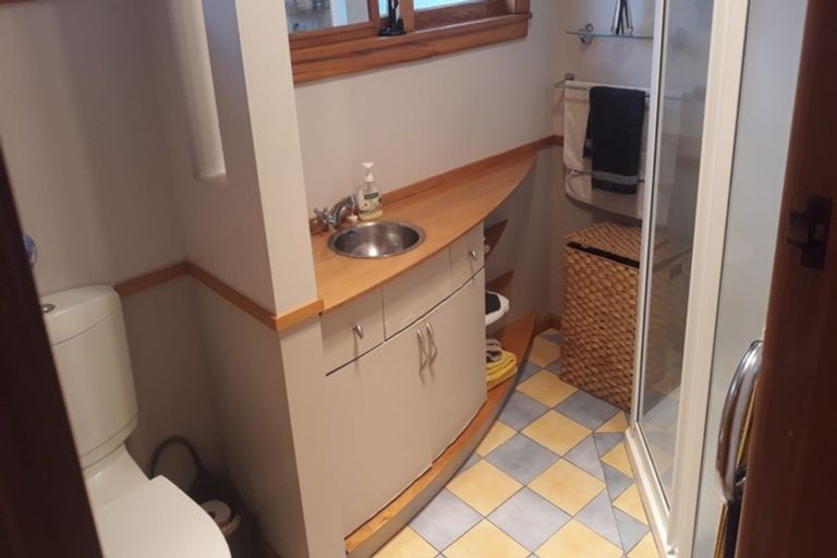 Photo of property in 33 Wingate Street, Redwood, Christchurch, 8051