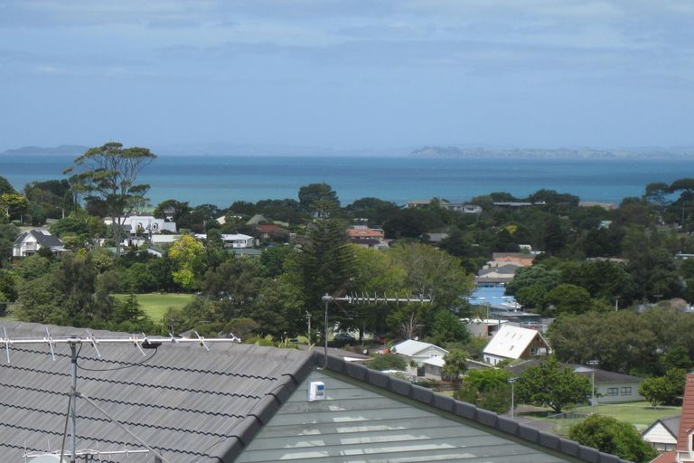 Photo of property in 29a Stanmore Bay Road, Stanmore Bay, Whangaparaoa, 0932