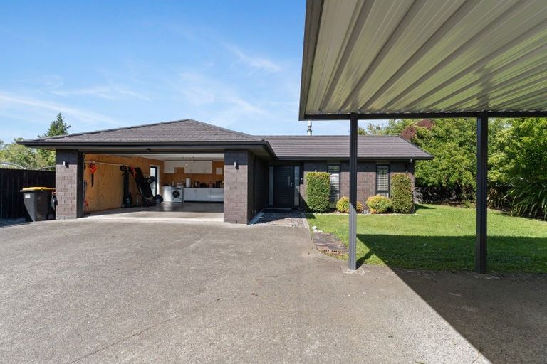 Photo of property in 74 Park Road, Carterton, 5713