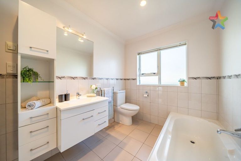 Photo of property in 10b Warrimoo Street, Paraparaumu, 5032