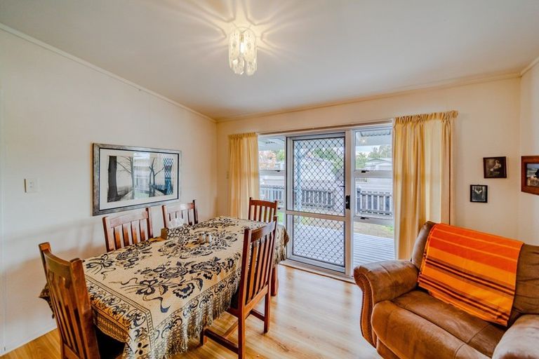 Photo of property in 50 Bibby Street, Waipawa, 4210