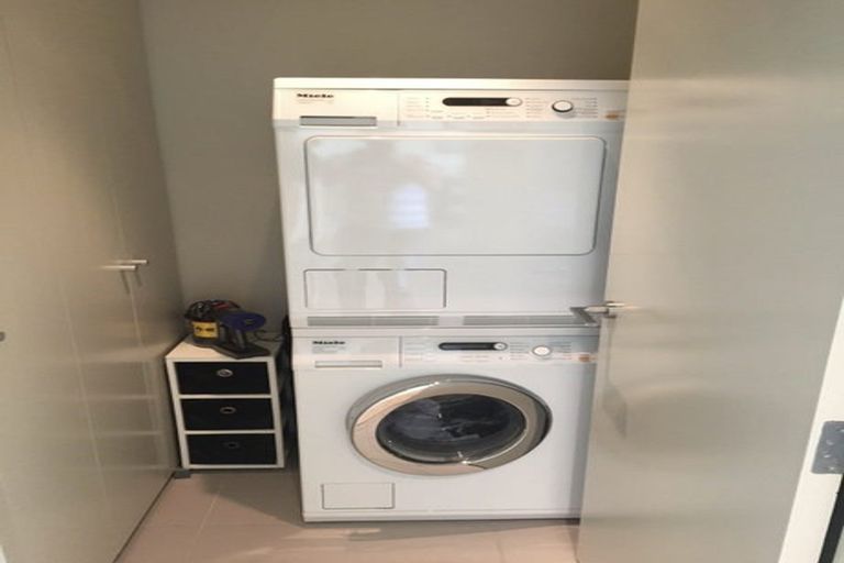 Photo of property in Chews Lane Apartments, 11g/9 Chews Lane, Wellington Central, Wellington, 6011