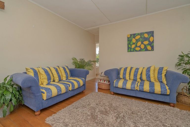 Photo of property in 4 Riverview Road, Cooks Beach, Whitianga, 3591