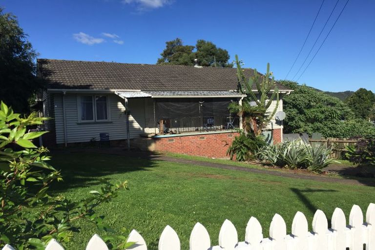 Photo of property in 4 Holmes Avenue, Otangarei, Whangarei, 0112