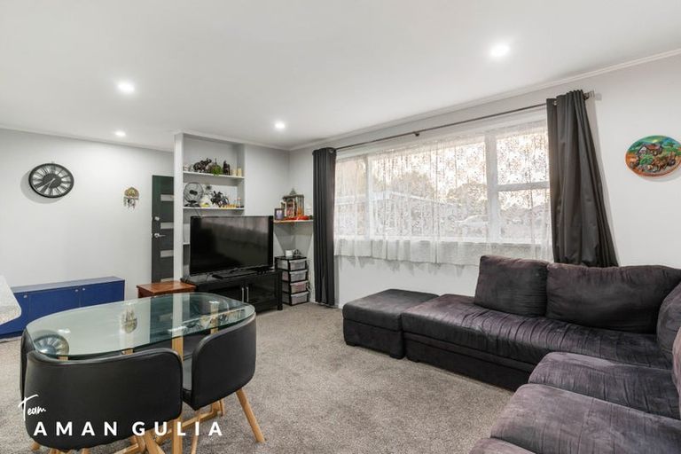 Photo of property in 10/85 Edmonton Road, Henderson, Auckland, 0612