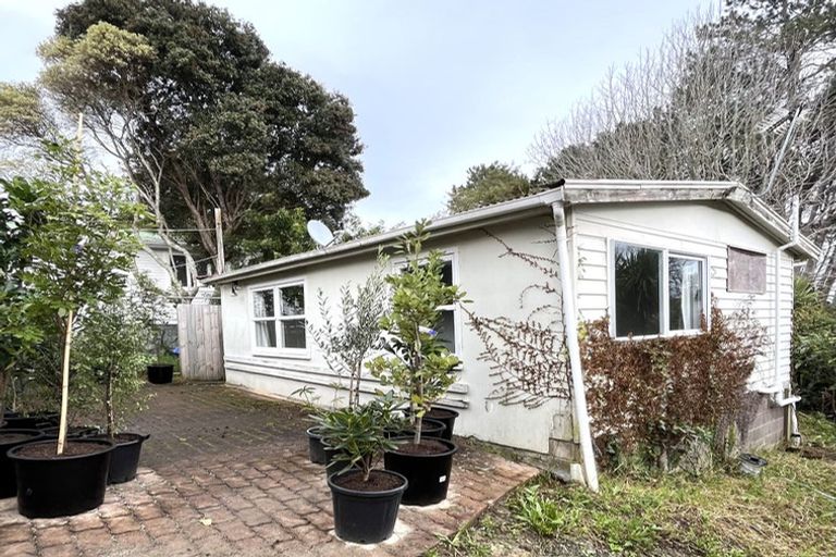 Photo of property in 33 Morton Avenue, Forrest Hill, Auckland, 0620