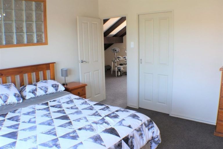 Photo of property in 36 Parkdale Drive, Aramoho, Whanganui, 4500