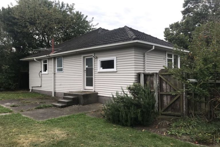 Photo of property in 27 Hooker Avenue, Bryndwr, Christchurch, 8053