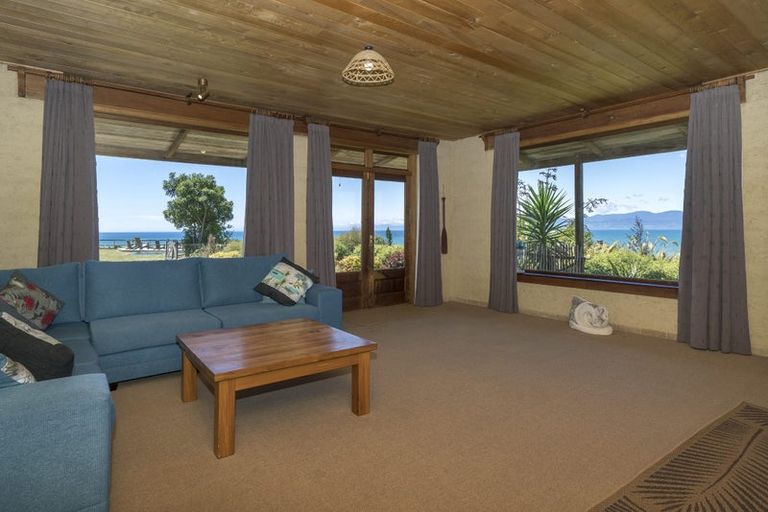 Photo of property in 159 Kina Beach Road, Tasman, Upper Moutere, 7173