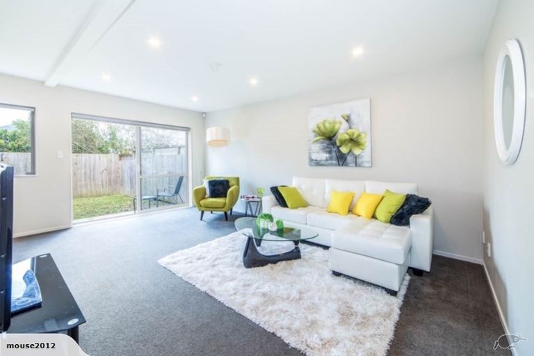 Photo of property in 45d Swanson Road, Henderson, Auckland, 0610