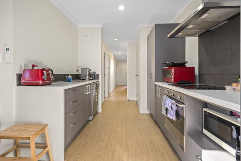 Photo of property in 9j Denver Place, Hamilton East, Hamilton, 3216