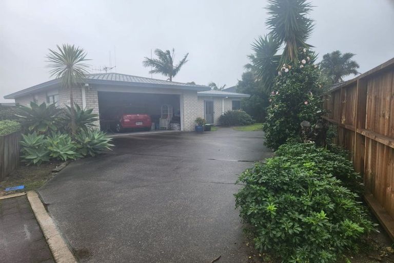 Photo of property in 66 Evans Road, Papamoa Beach, Papamoa, 3118
